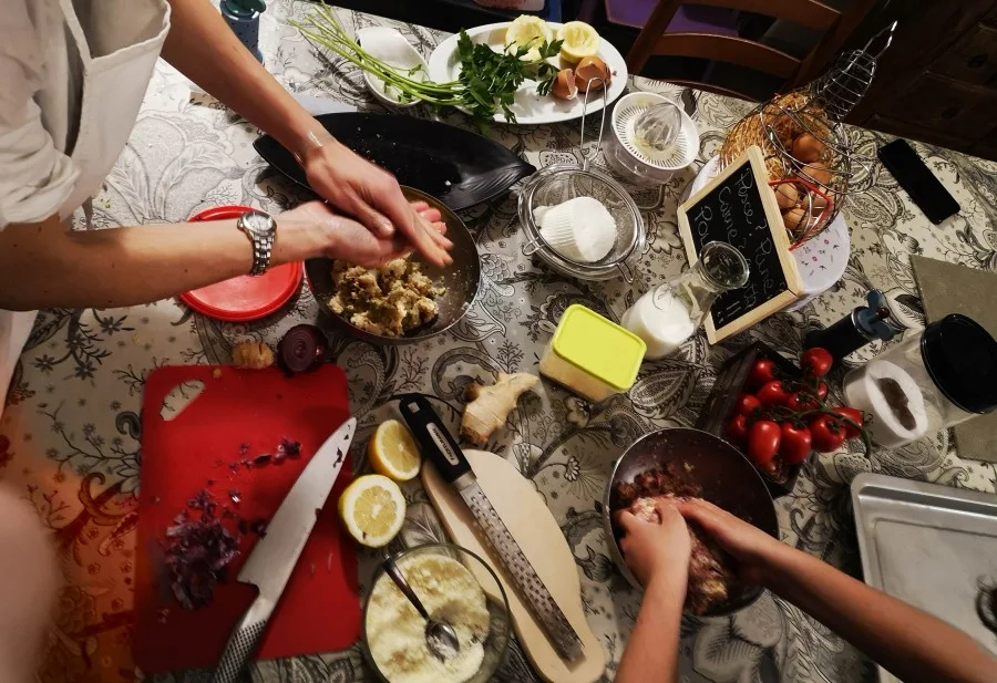 A group preparing a meal together